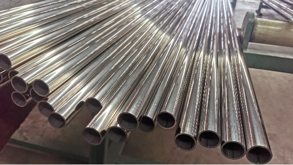 201和202不銹鋼管的區(qū)別！