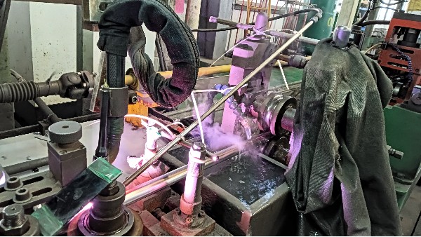 不銹鋼焊管使用過程中如何保養(yǎng)？