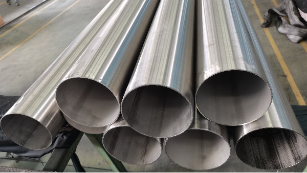 不銹鋼管大比拼：焊管與無縫管，誰能承受更大壓力？