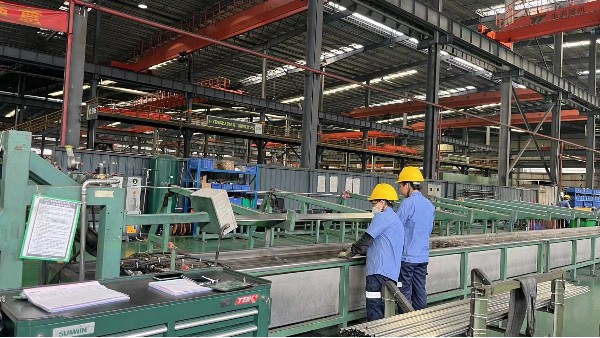 不銹鋼換熱器管選擇焊管還是無縫管？